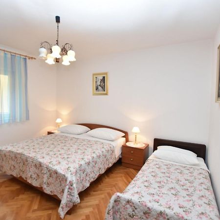 Apartment Moric トロギール 部屋 写真