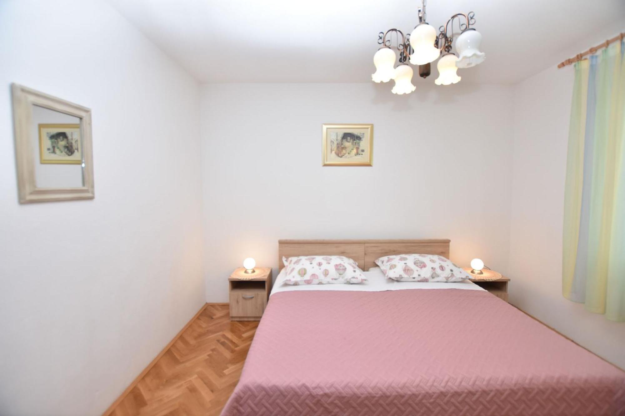 Apartment Moric トロギール 部屋 写真